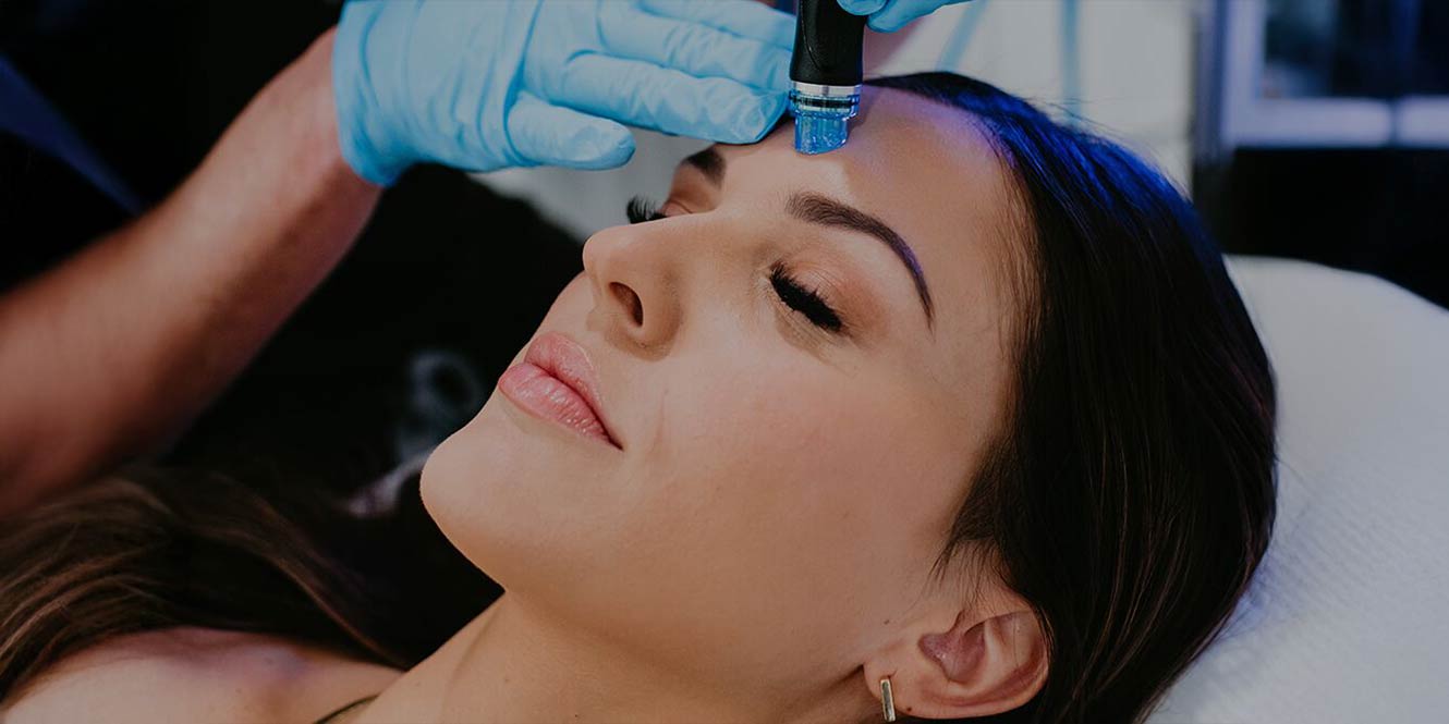 DiamondGlow® Facial